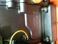 Smow blower low oil shut off