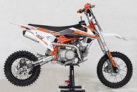EGL A10 PRO 125 , 125cc Dirt Bike Right side view Orange